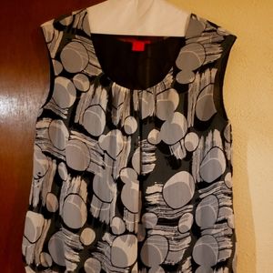 Cute Sunny Leigh blouse